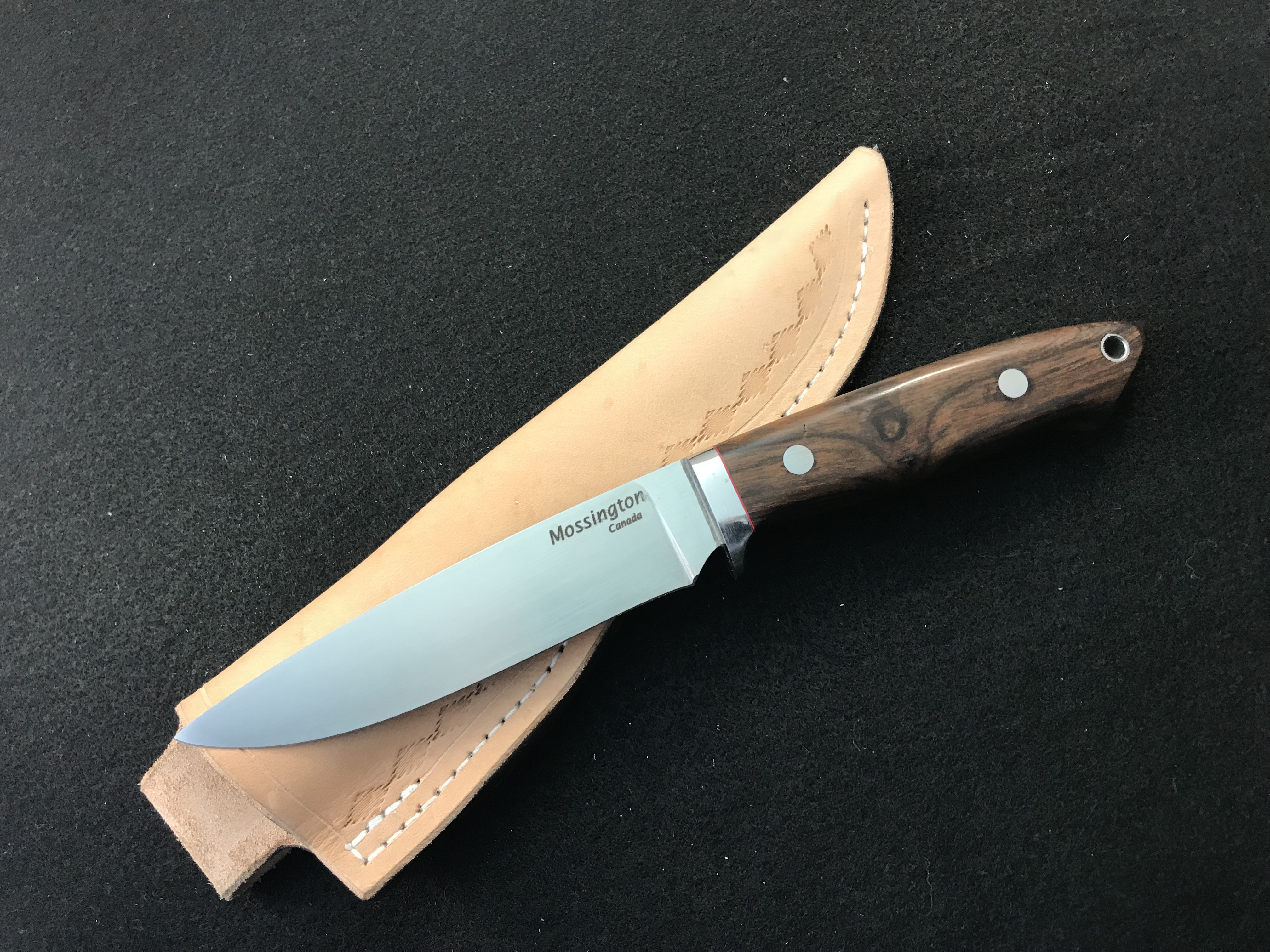 Mossington Canada Knife